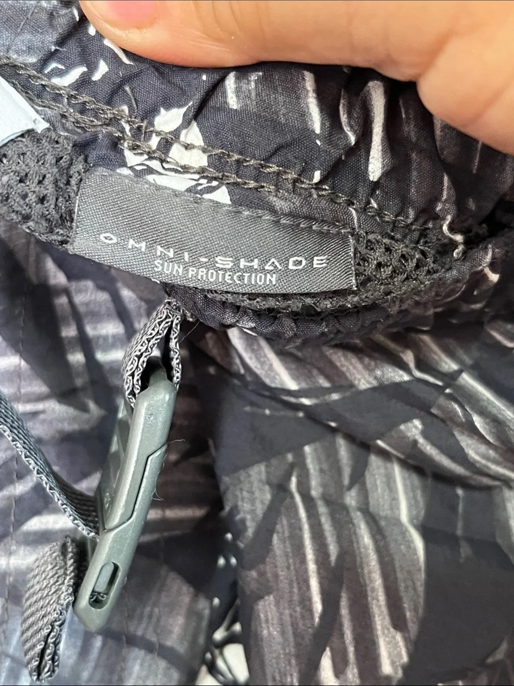 Columbia Black & Gray Patterned Men's Swim Trunks